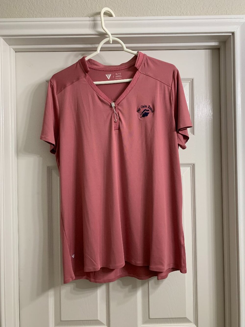 Levelwear Brand Women's Dusty Rose Color Shirt Fair Oaks Ranch, Size XL (NWT)